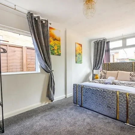 *328ol* For Your Relaxed & Cosy + Parking Semesterbostad *