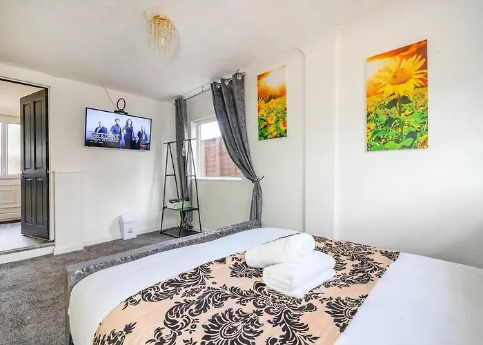 *328ol* For Your Relaxed & Cosy + Parking *