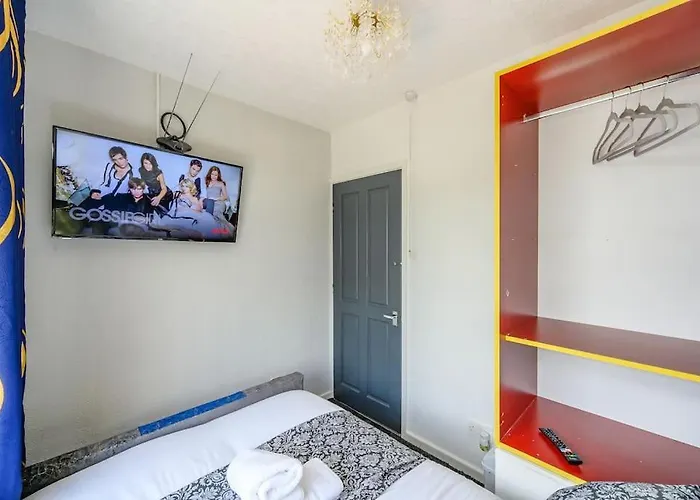 *328ol* For Your Relaxed & Cosy + Parking *