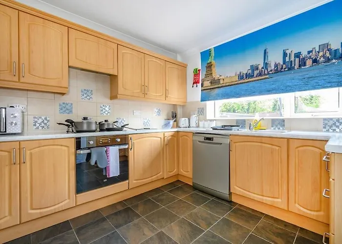 *328ol* For Your Relaxed & Cosy + Parking *